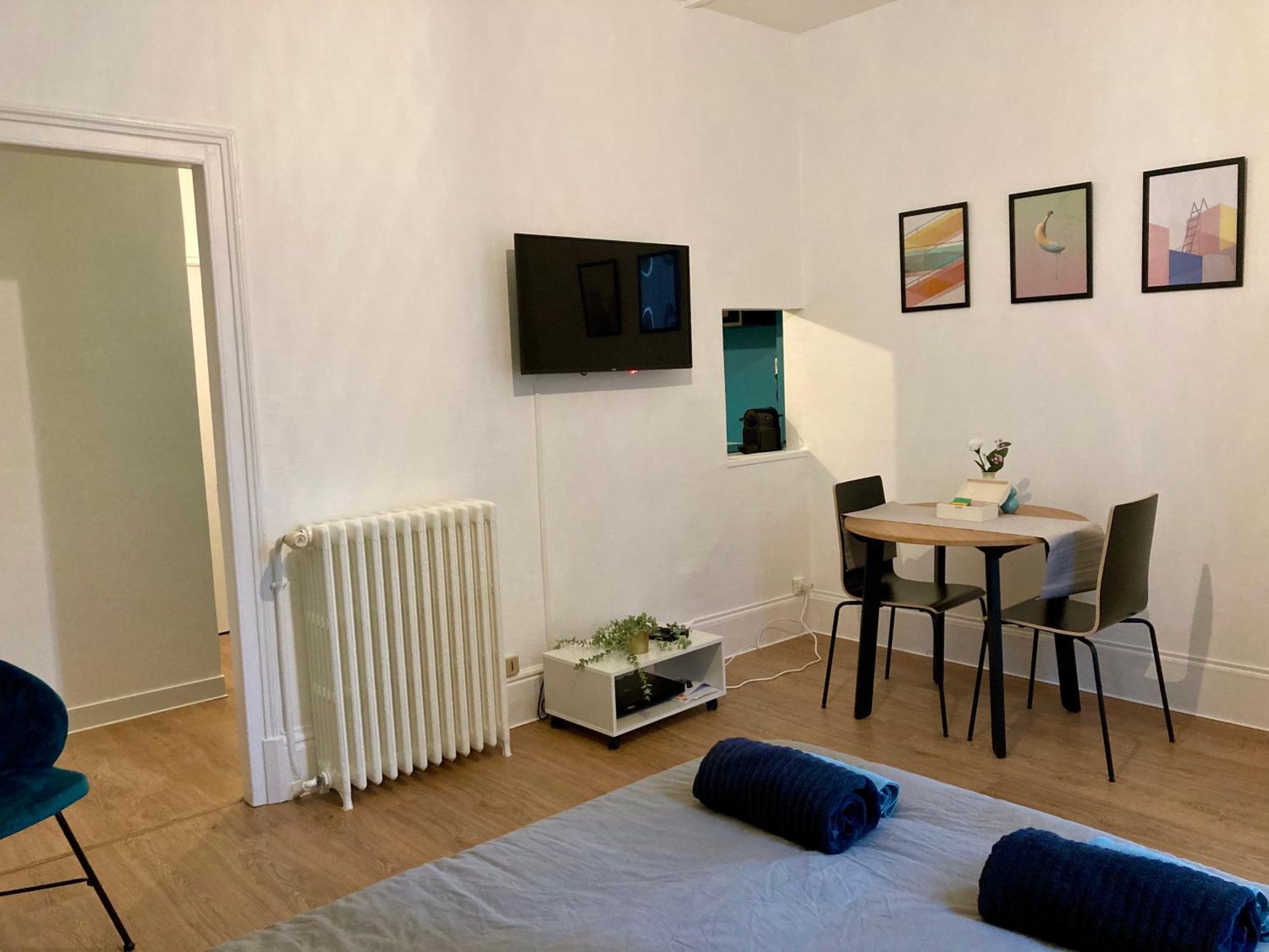 Ferienwohnung T1 Le Pastel Parking Netflix Wifi Gare Évreux Exterior foto